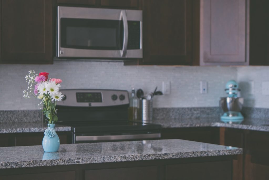 how to deep clean an oven